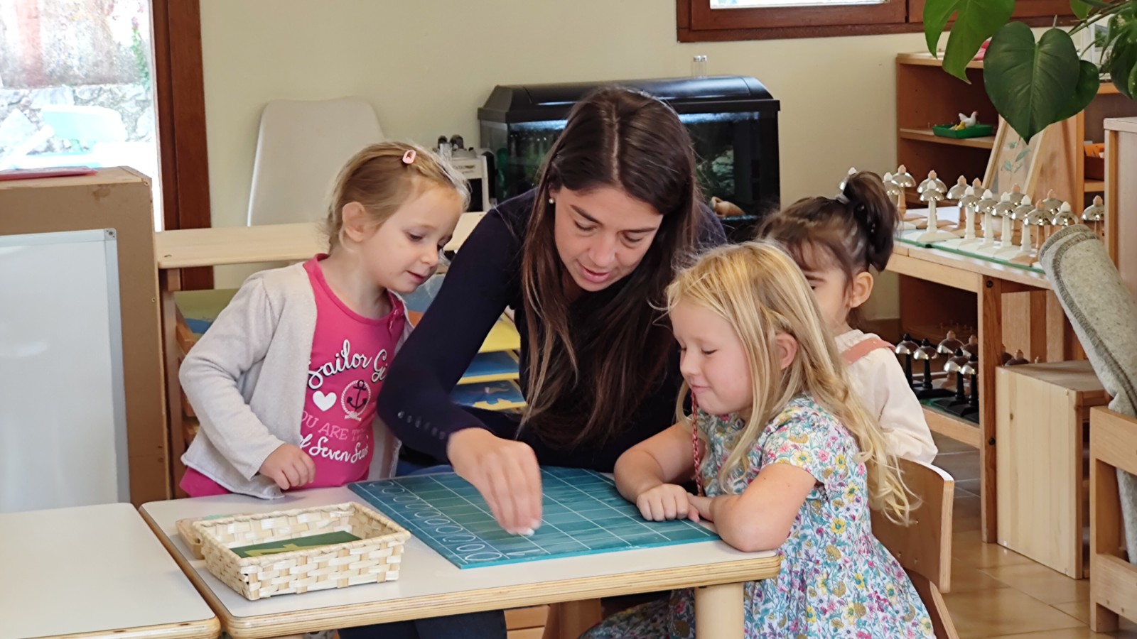 Vie quotidienne à l’école Montessori Graines de Pensées à Grasse, photo 1