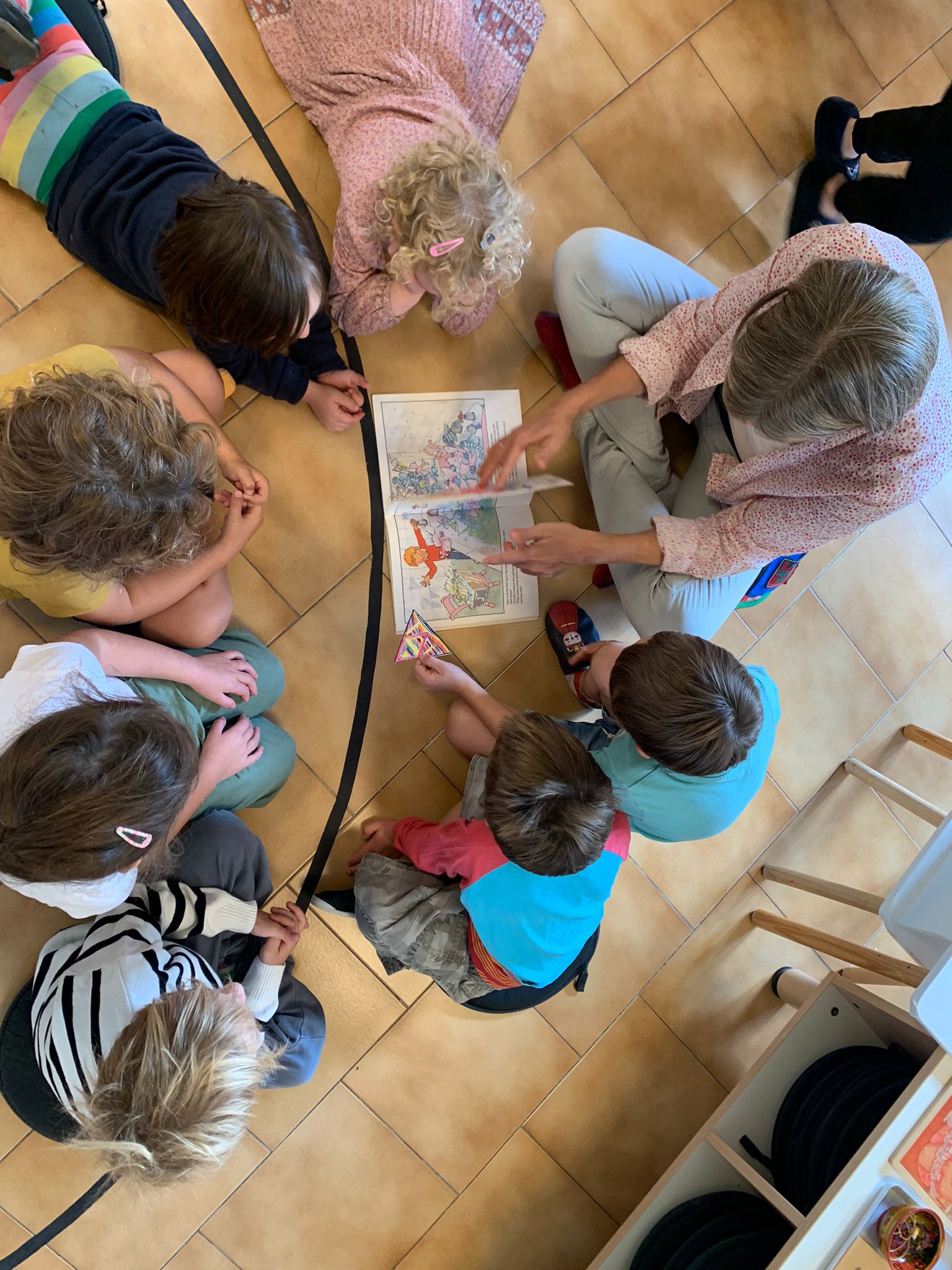 Vie quotidienne à l’école Montessori Graines de Pensées à Grasse, photo 4